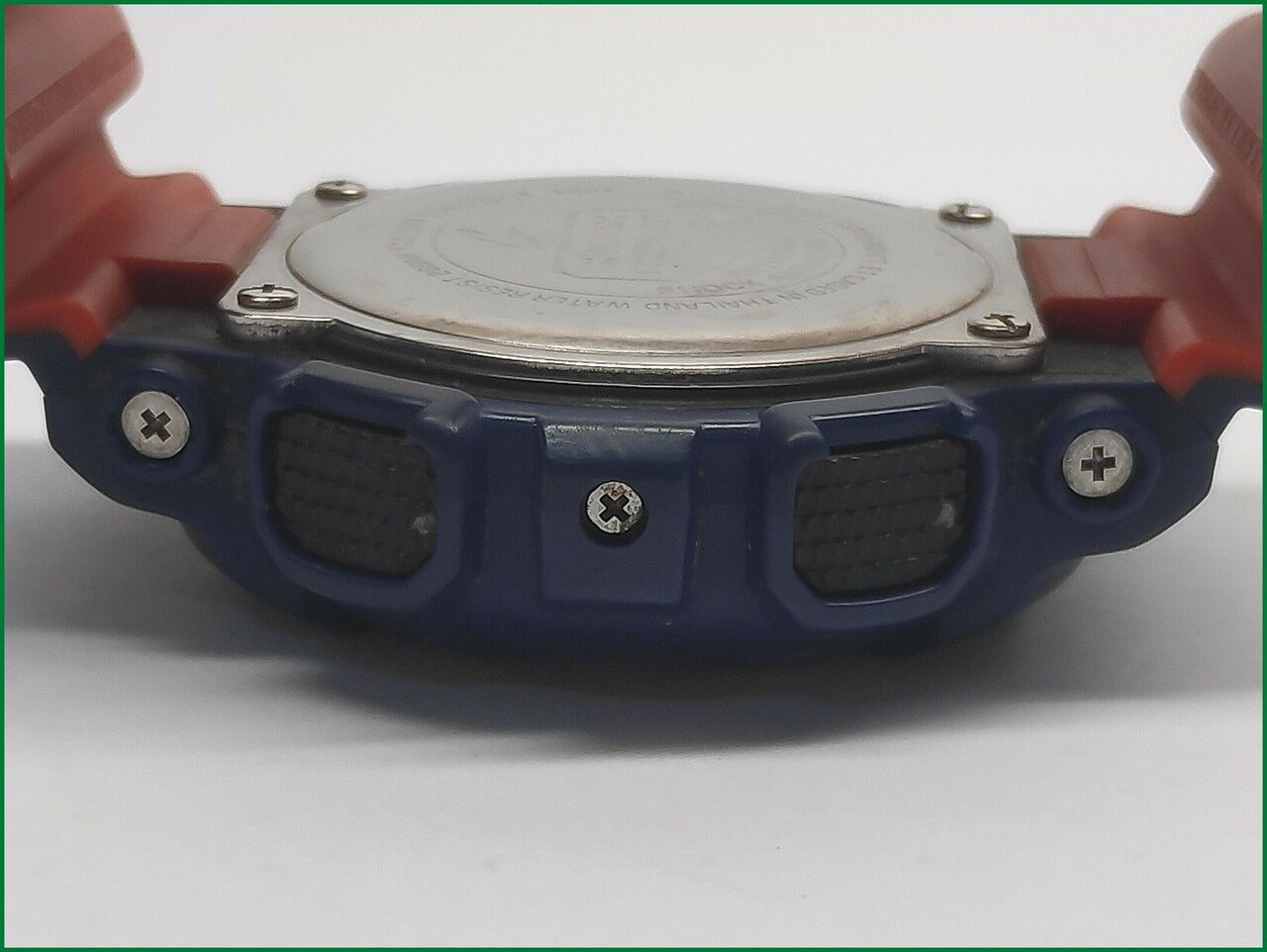 zegarek-casio-g-shock-ga-100l-2aer-ksztalt-koperty-okragla