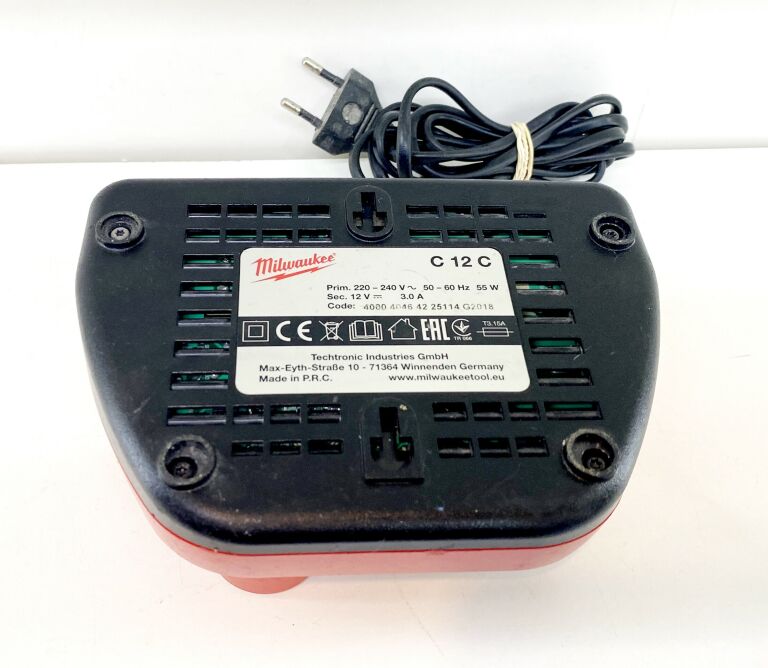 wiertarko-wkretarka-milwaukee-m12-fpdx-komplet-napiecie-v-12-v