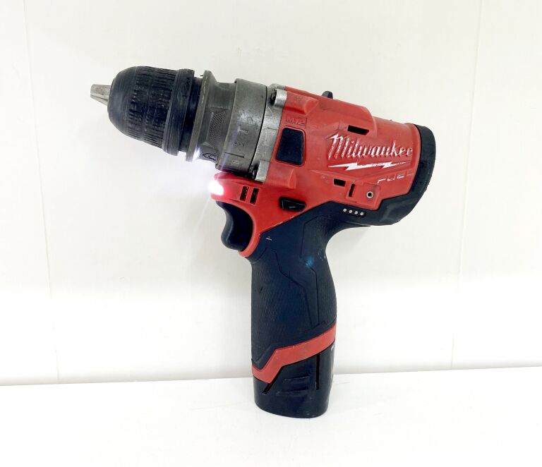 wiertarko-wkretarka-milwaukee-m12-fpdx-komplet-zasilanie-akumulatorowe