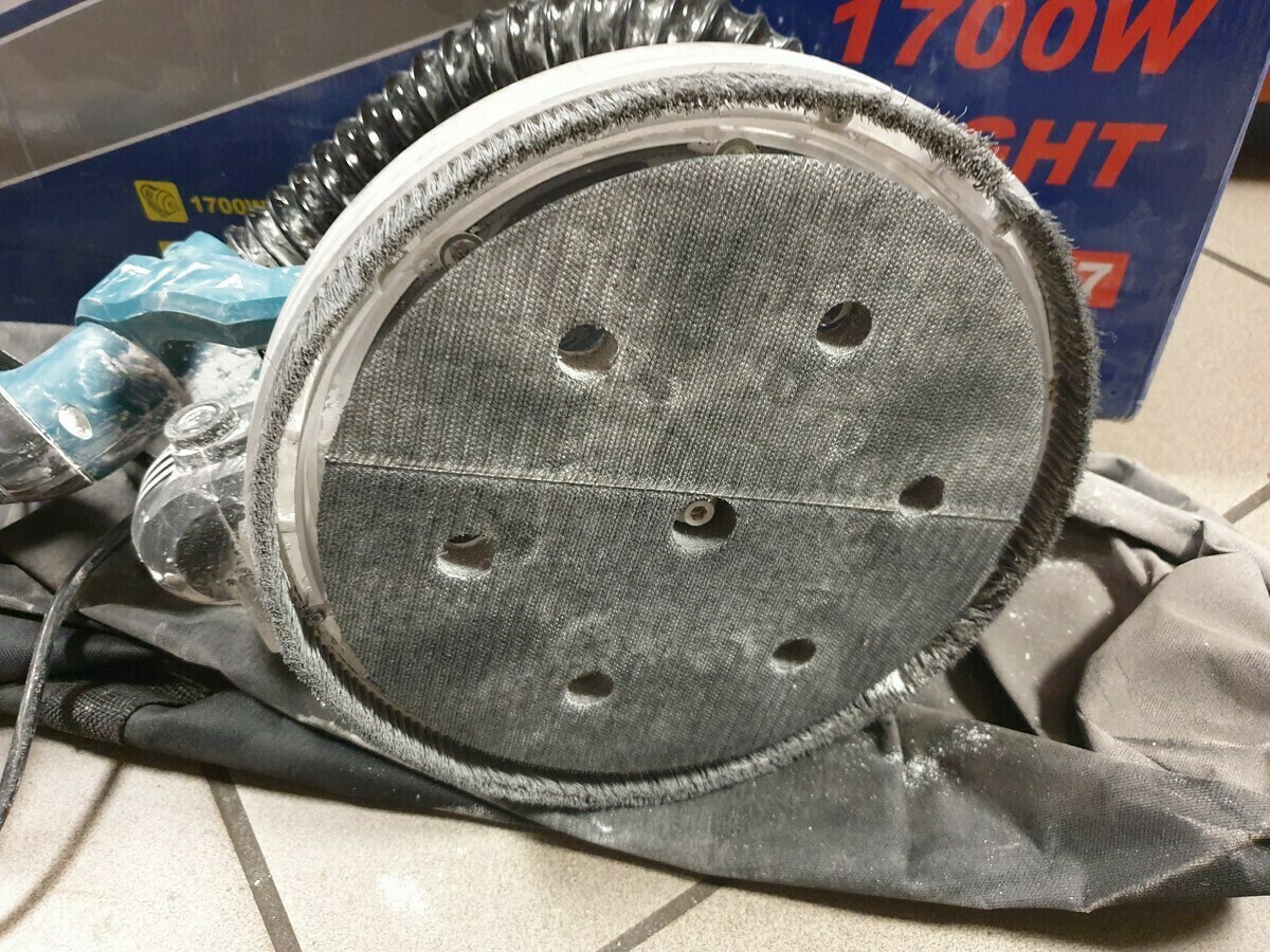 szlifierka-do-gipsu-aldws17-z-podswietleniem-led-stan-uzywany