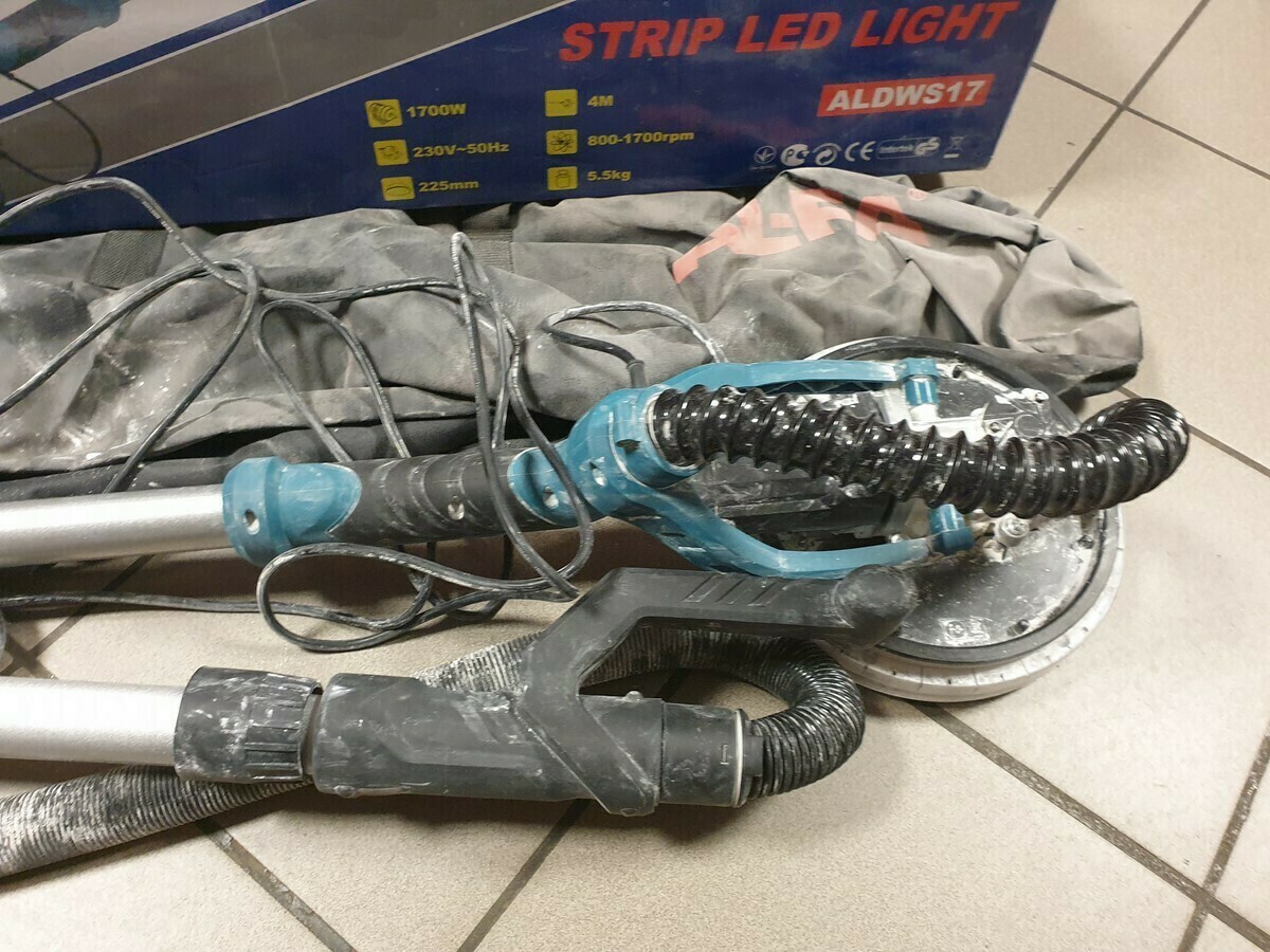 szlifierka-do-gipsu-aldws17-z-podswietleniem-led-stan-uzywany