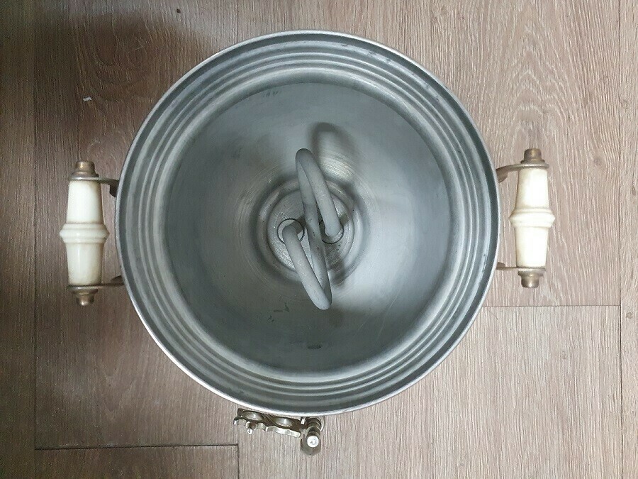 stary-samowar-elektryczny-produkcji-radzieckiej-przybyszewskiego-4749-lodz