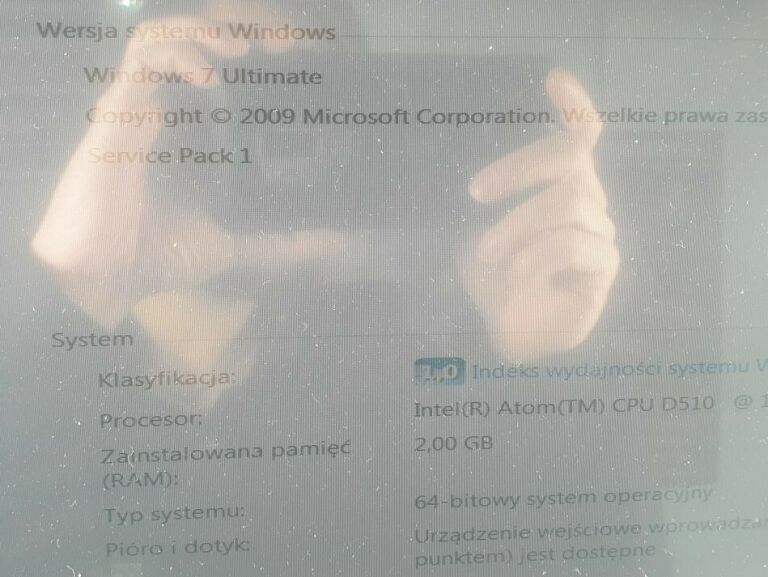 KOMPUTER ALL IN ONE LENOVO C200 ATOM 2GB RAM WIN7