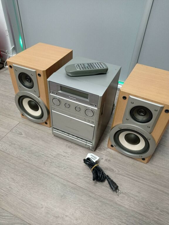 wieza-panasonic-sa-pm22-glosniki-marka-panasonic