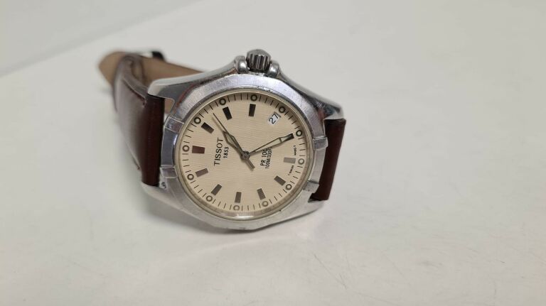 ZEGAREK TISSOT PR100