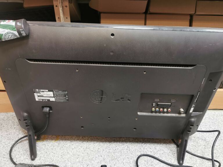 TELEWIZOR LG 32LF5610 USZKODZONY!