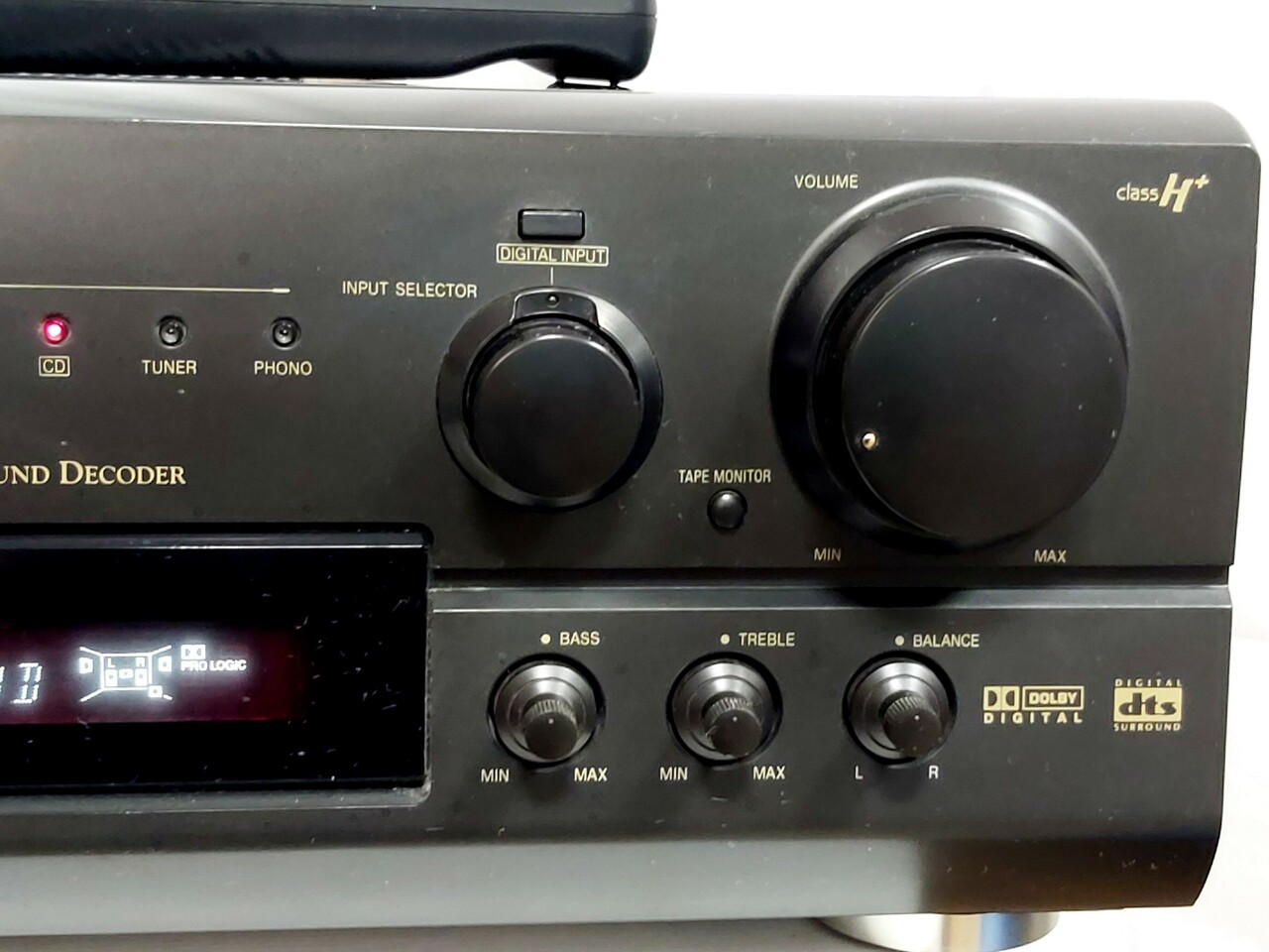 amplituner-technics-sa-dx940-pilot-marka-technics