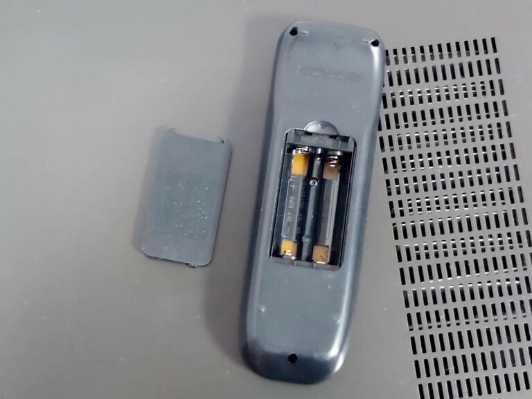 amplituner-technics-sa-dx940-pilot-system-dzwieku-20