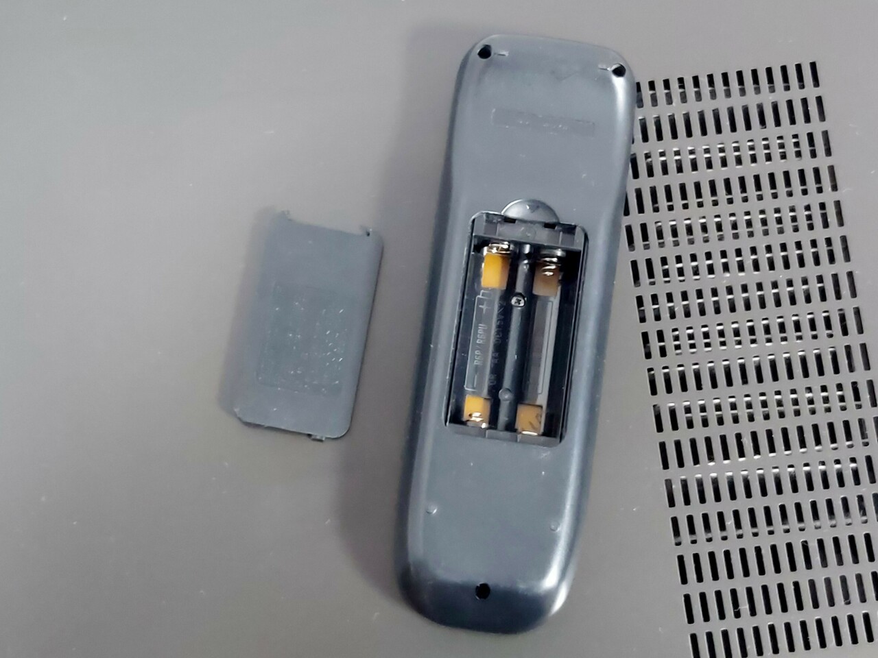 amplituner-technics-sa-dx940-pilot-system-dzwieku-20