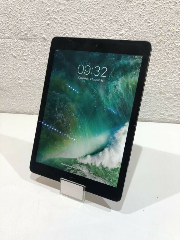 apple-ipad-air-2-space-grey-32-gb-budziszynska-107d-sj-wroclaw