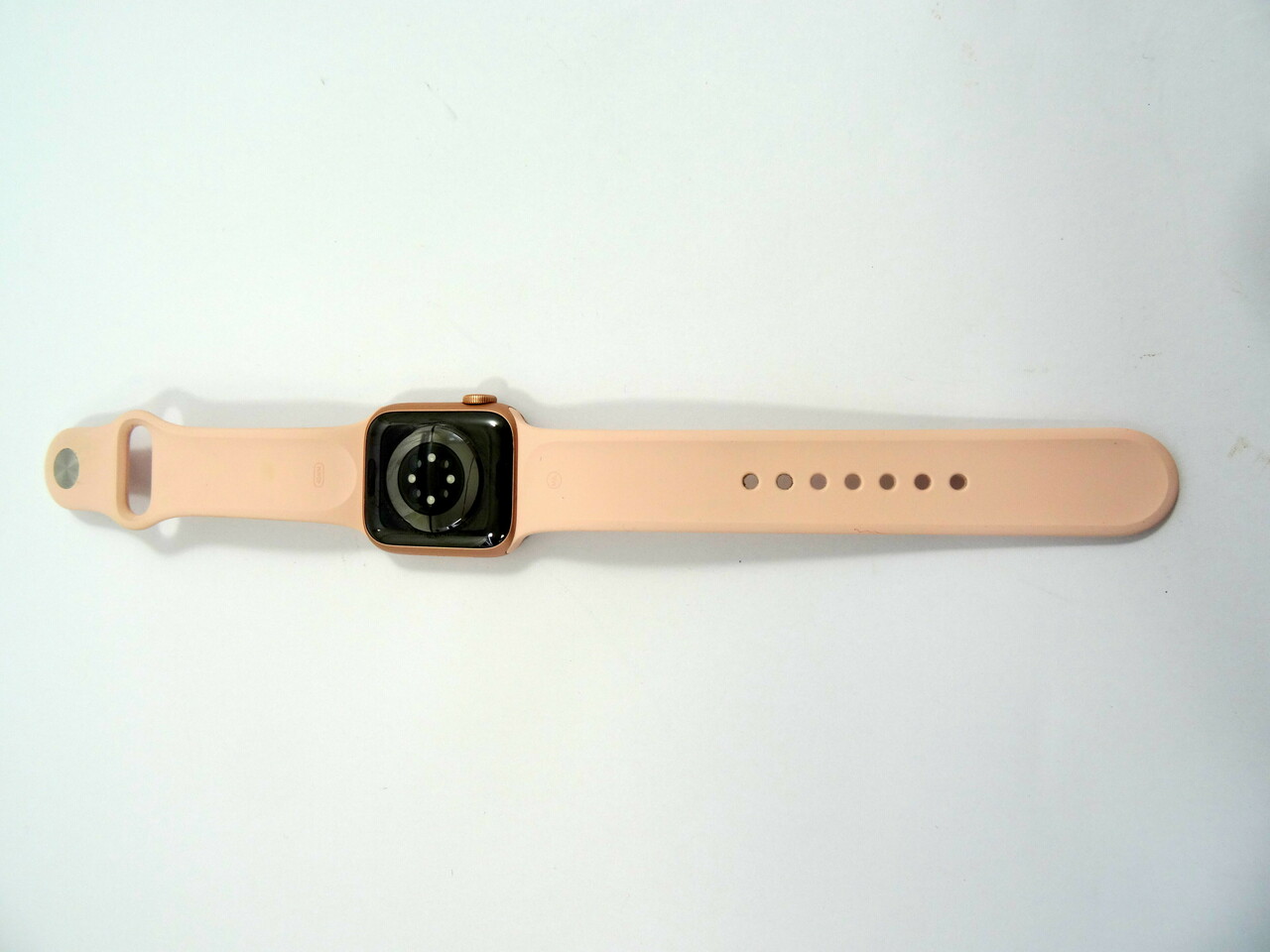 apple-watch-6-40mm-alu-goldpink-mg123wba-ksztalt-koperty-prostokatny