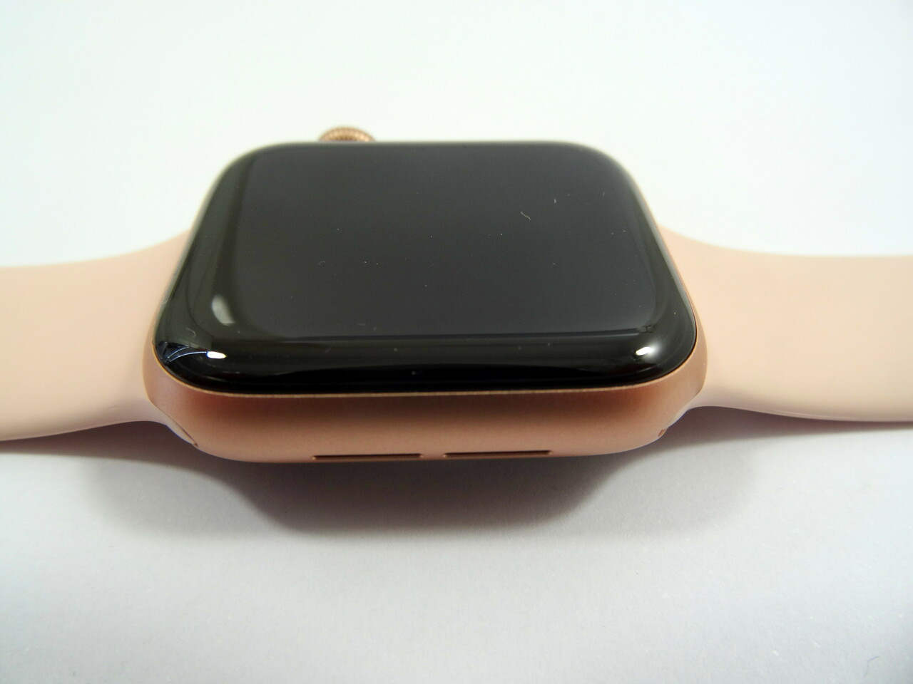apple-watch-6-40mm-alu-goldpink-mg123wba-lokalizator-gps-tak
