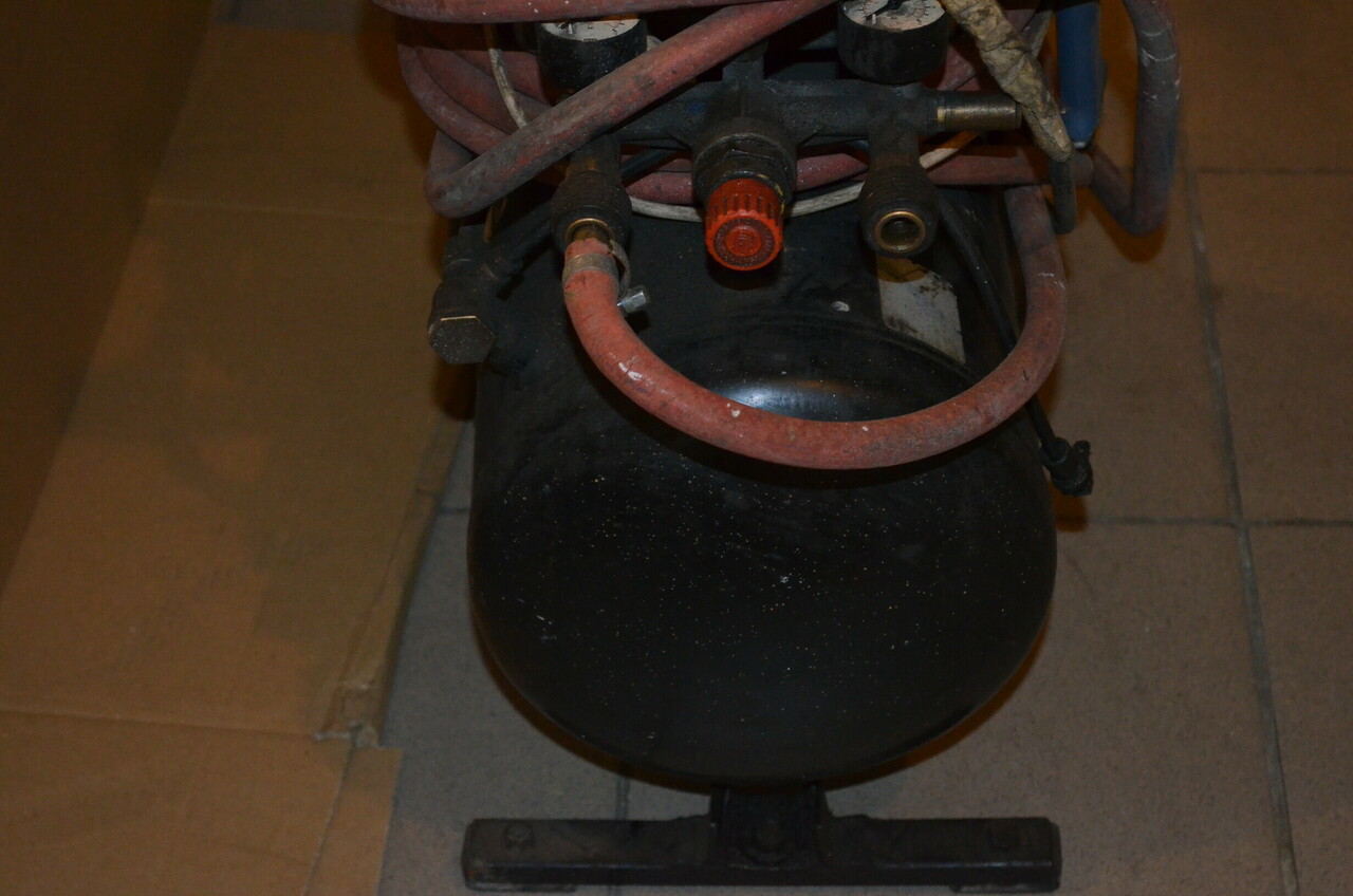 kompresor-50-topex-wydajnosc-efektywna-20