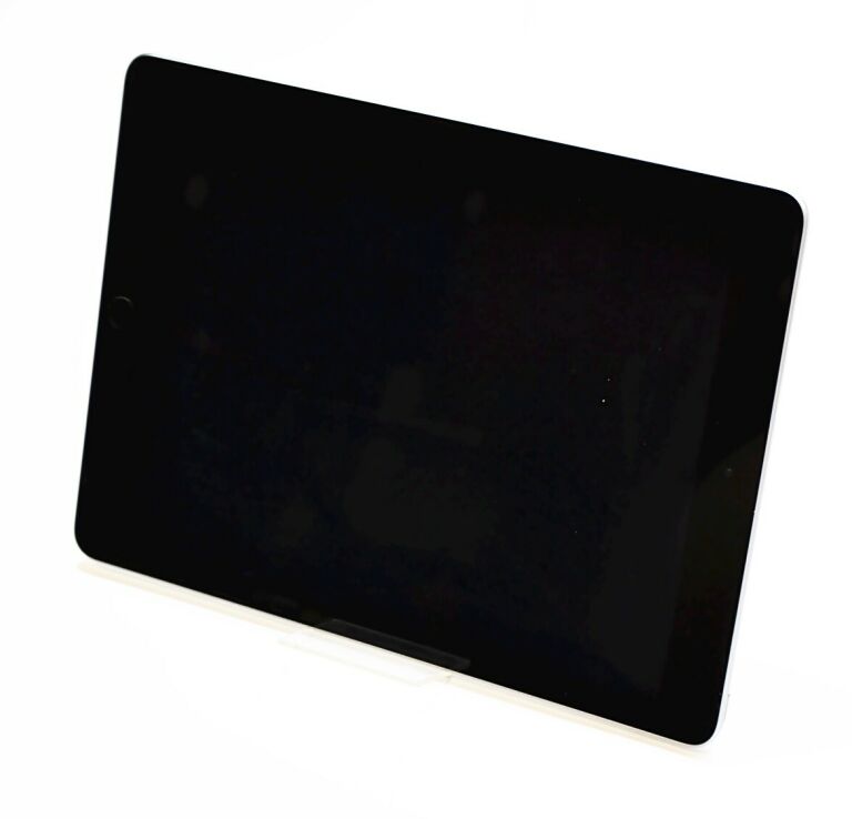 tablet-ipad-5-gen-mp2f2fda-a1822-ba-komunikacja-bluetooth