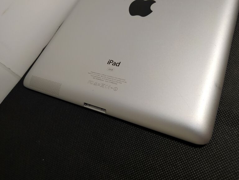 tablet-ipad-apple-32-gb-4g-lte-a1430-md367pla-system-operacyjny-ios