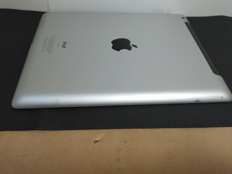 tablet-ipad-apple-32-gb-4g-lte-a1430-md367pla-komunikacja-bluetooth