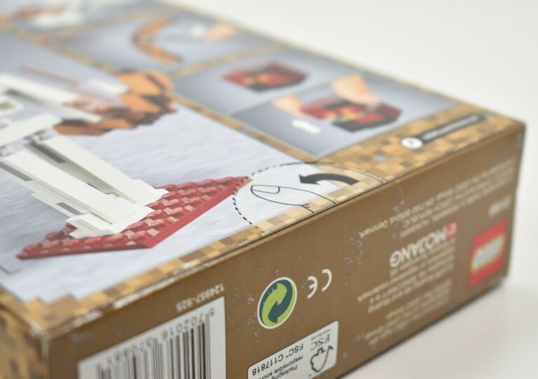 lego-minecraft-bigfig-szkieletz-kostka-magmy-2115-plec-brak-informacji