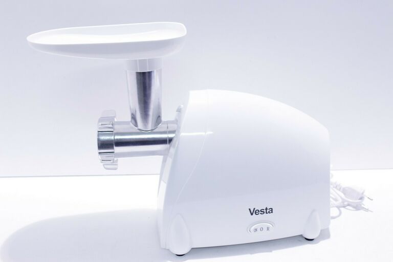 MASZYNKA DO MIĘSA VESTA EMG01