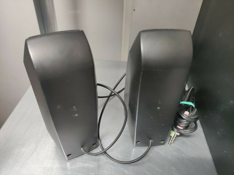 GŁOŚNIKI LOGITECH 2.1 S-220