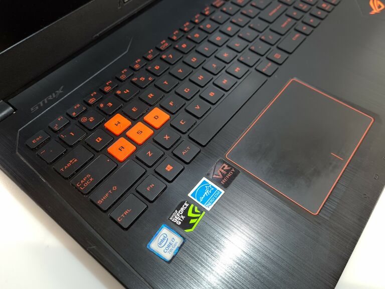 LAPTOP ASUS ROG STRIX GL502VM