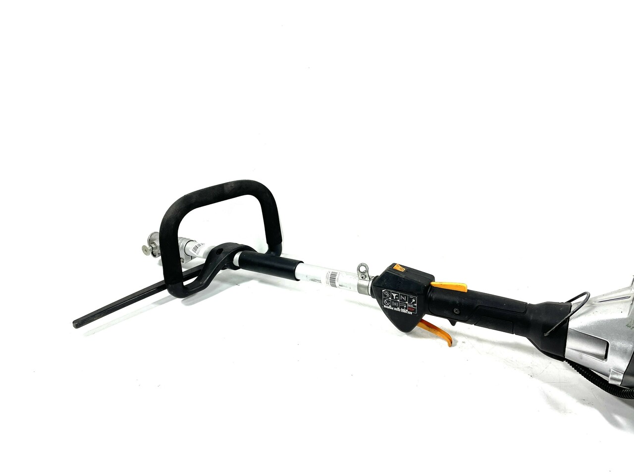 podkaszarka-titan-ttl488gdo-noze-zasilanie-spalinowe