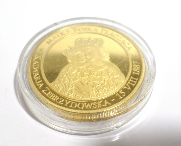 numizmat-moneta-pozlacana-matka-boska-papiez-aleja-jana-pawla-ii-9b-reda