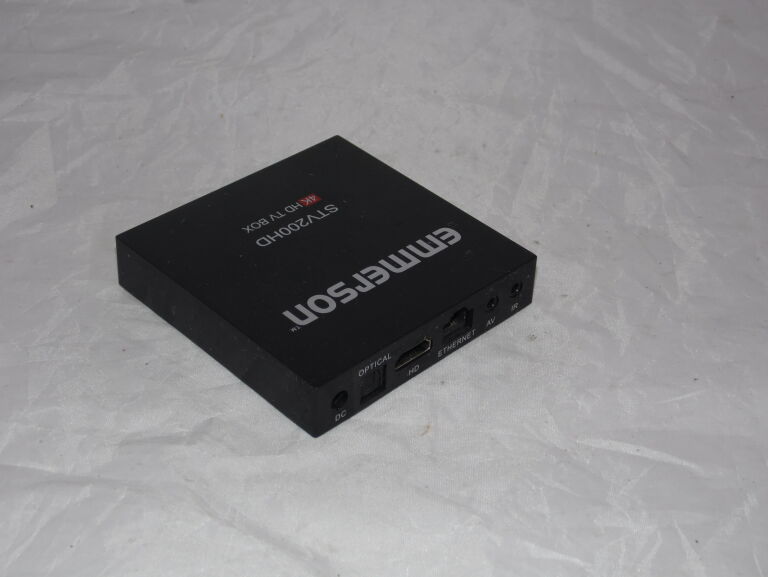 ANDROID TV BOX EMMERSON STV200HD ZASILACZ+PILOT