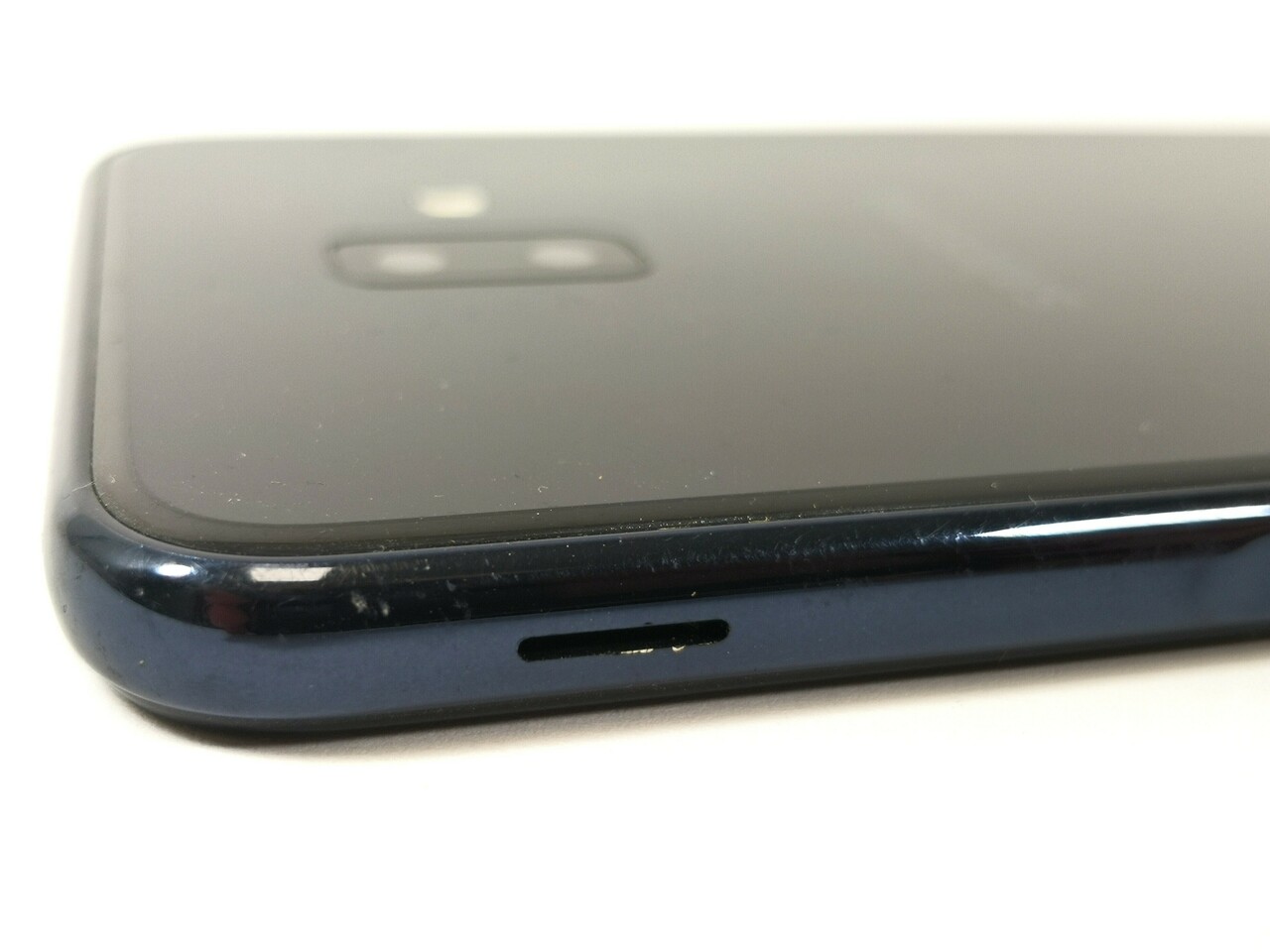 telefon-samsung-galaxy-j6-plus-pojemnosc-akumulatora-3300