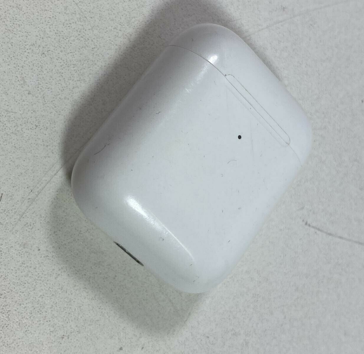 sluchawki-apple-airpods-2-a1938-marka-apple