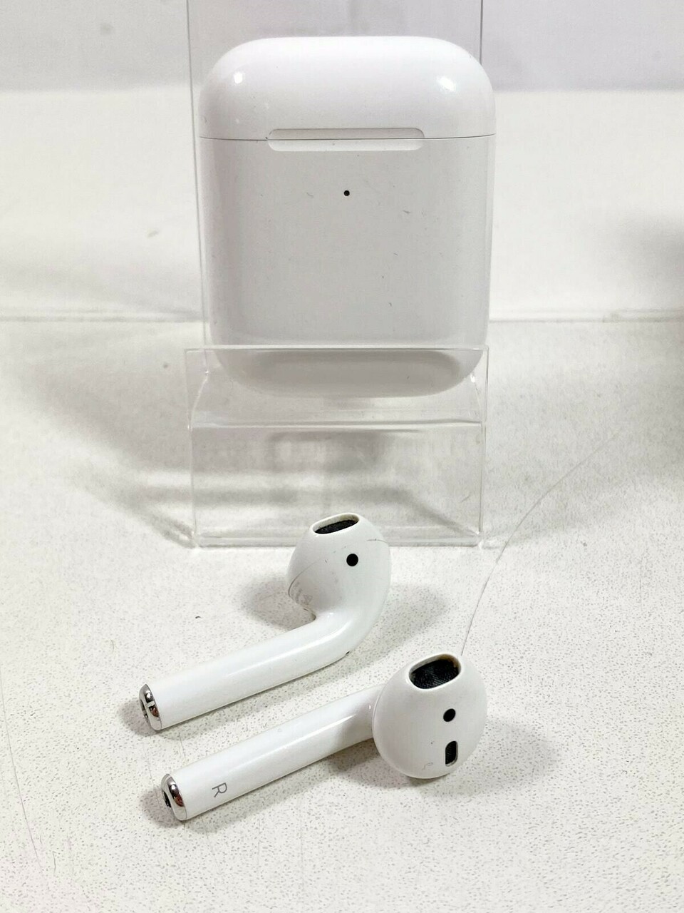 sluchawki-apple-airpods-2-a1938-rodzaj-sluchawek-douszne