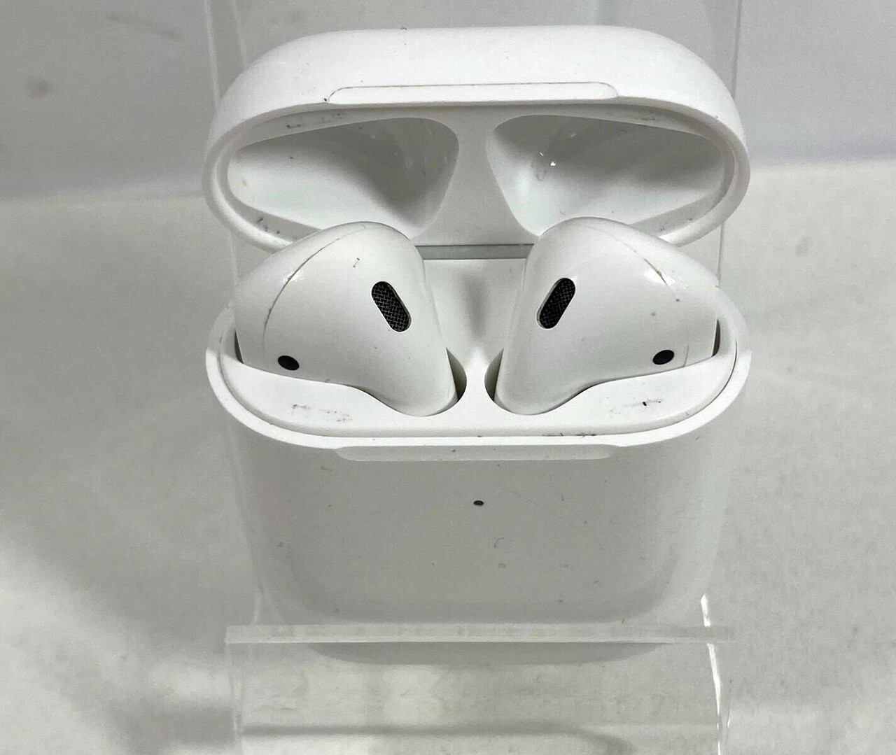 sluchawki-apple-airpods-2-a1938-stan-uzywany
