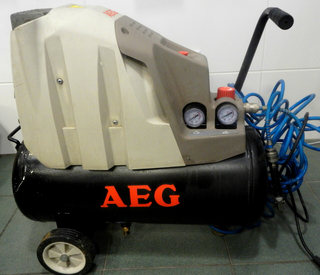 kompresor-aeg-50l-zeromskiego-76-radom