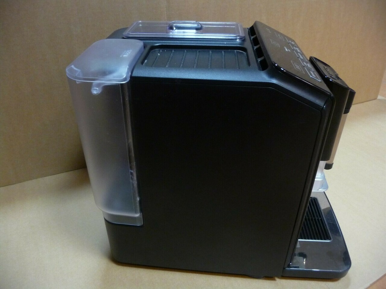 ekspres-cisnieniowy-bosch-verocup-100-tis30159de-kolor-dominujacy-czarny