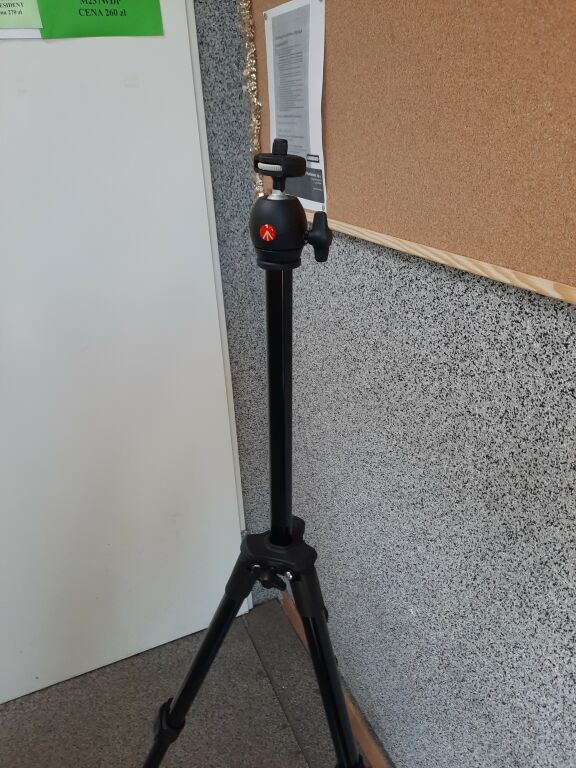 SOFTBOX CINEGEN + STATYW MANFROTTO