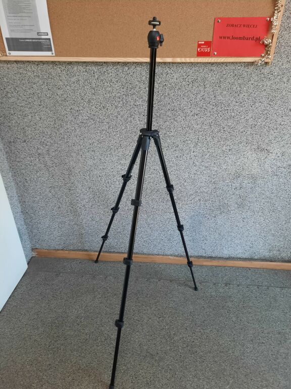 SOFTBOX CINEGEN + STATYW MANFROTTO