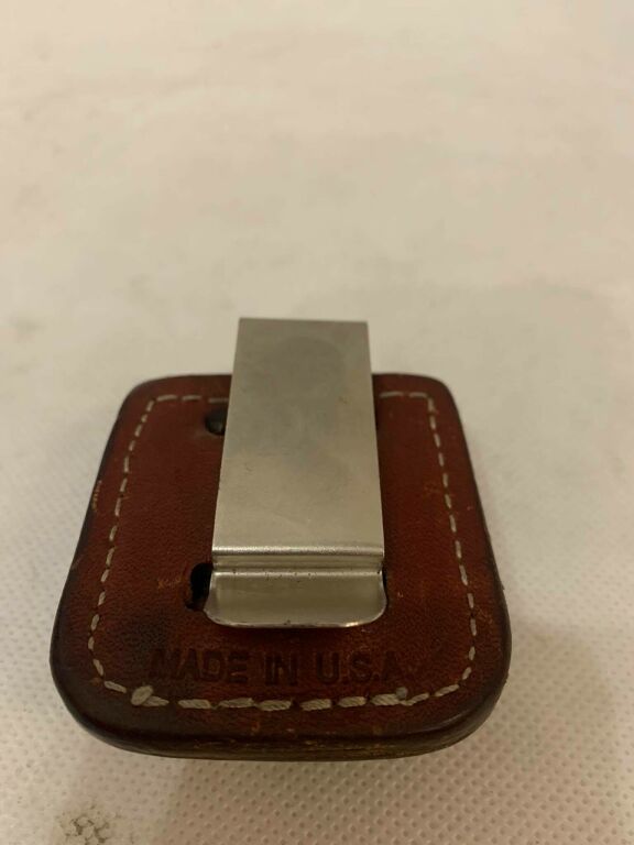 ZAPALNICZKA ZIPPO MARLBORO +POKROWIEC