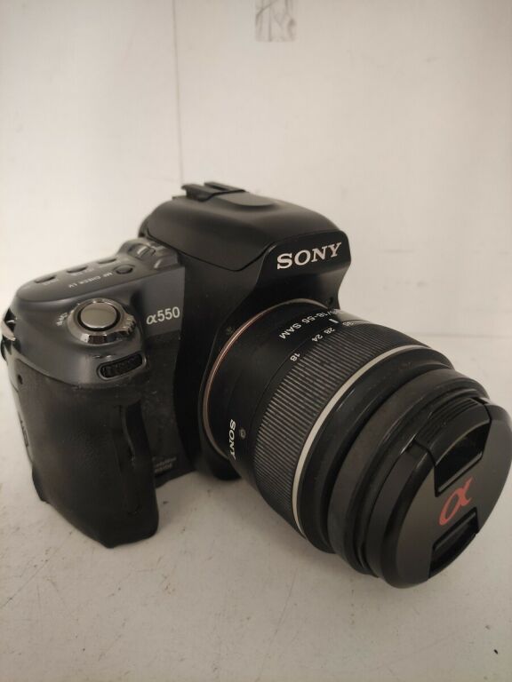 LUSTRZANKA SONY ALPHA A550