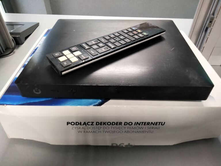 DEKODER 4K ULTRABOX PUDEŁKO