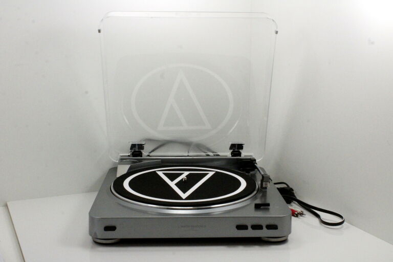 gramofon-audio-technika-at-lp60-nie-dziala-typ-wkladki-brak-informacji