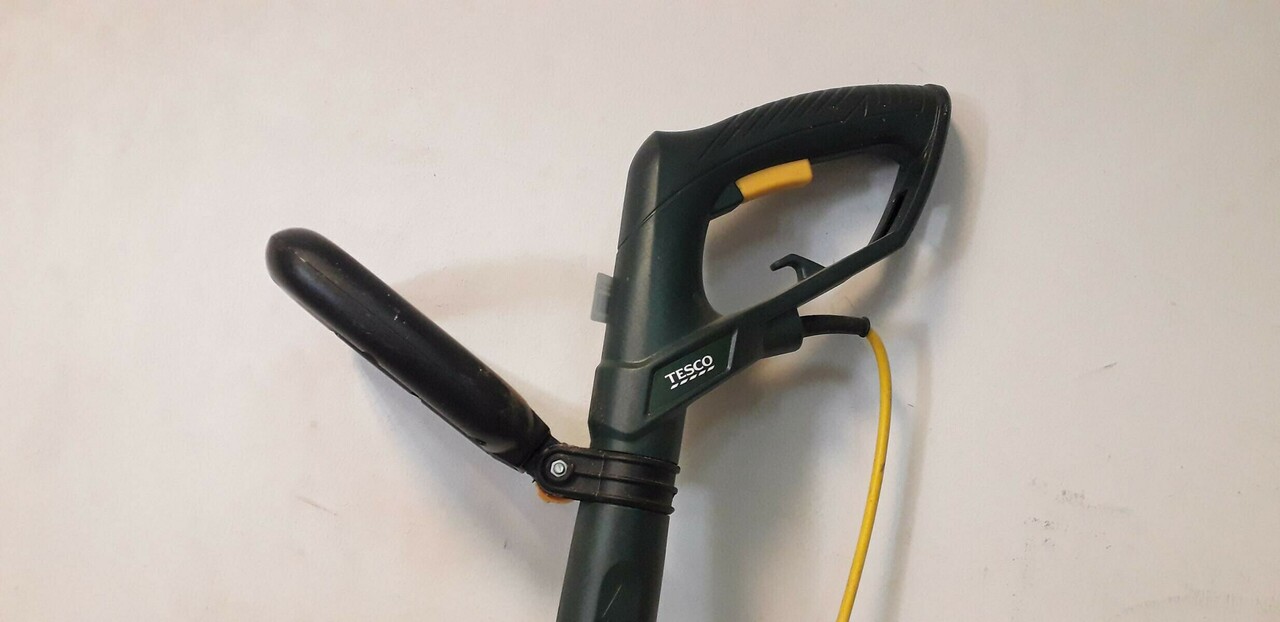 podkaszarka-tesco-cdgt0216-okazja-stan-uzywany