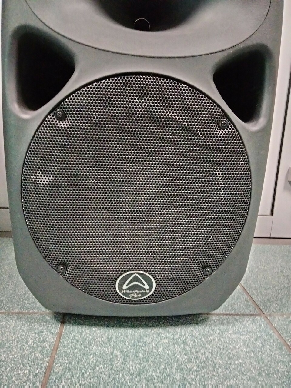 okazja-kolumna-wharfedale-pro-titan-12-active-stan-uzywany