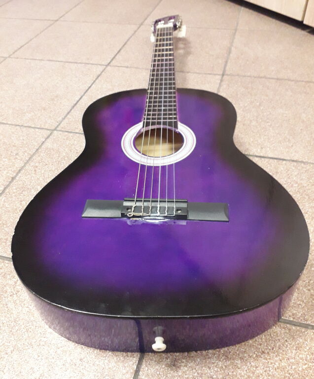 GITARA KLASYCZNA FIOLETOWA