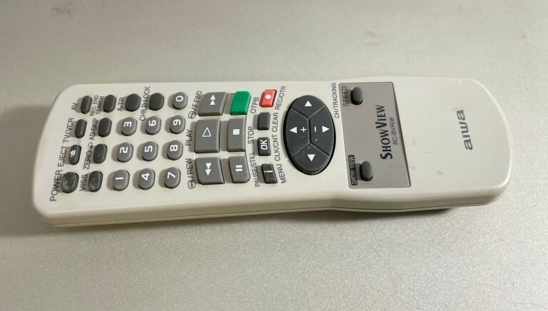 MAGNETOWID AIWA SHOW VIEW FX4300 + PILOT