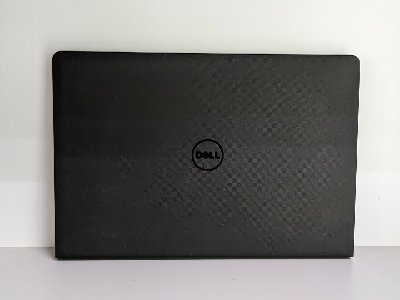 laptop-dell-inspiron-15-5100-przekatna-ekranu-156