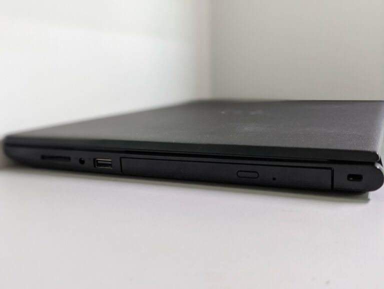 laptop-dell-inspiron-15-5100-wielkosc-pamieci-ram-6-gb