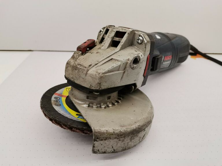 SZLIFIERKA BOSCH GWS 13-125 CIE 1300W
