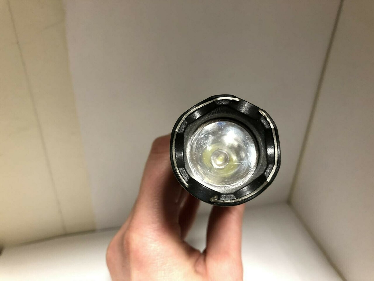 1101-type-light-flashlight-plus-komplet-stan-uzywany