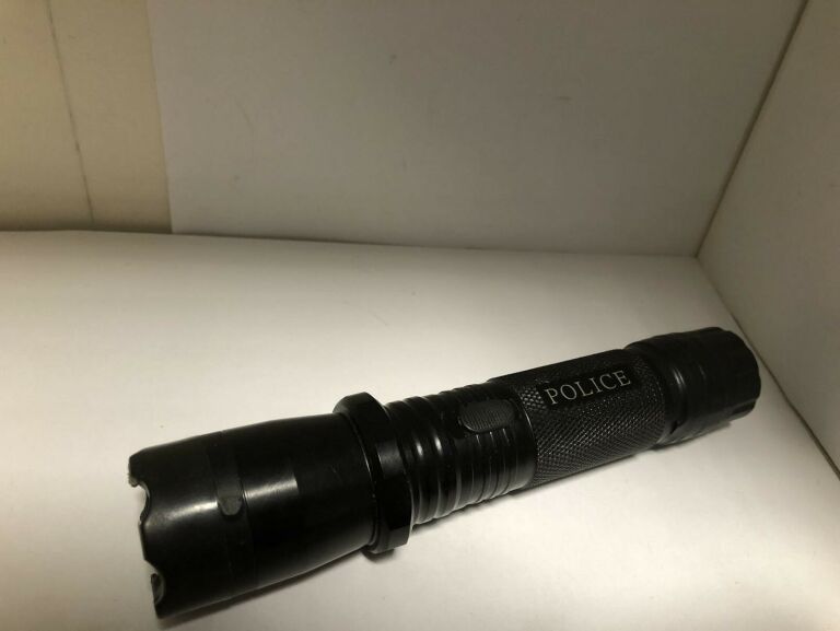 1101 TYPE LIGHT FLASHLIGHT PLUS KOMPLET