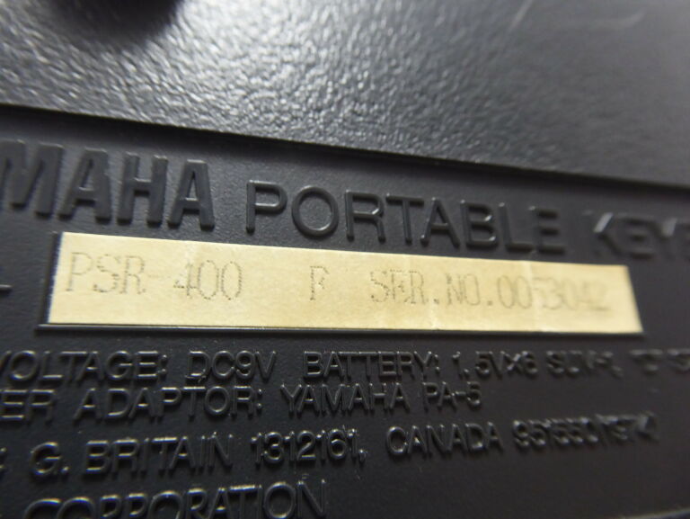 KEYBOARD YAMAHA PSR-400