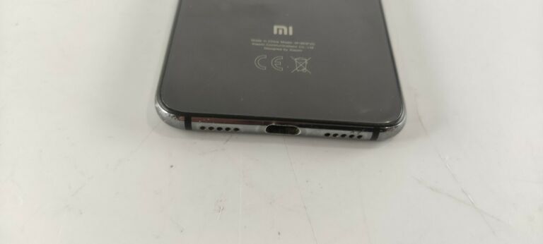 TELEFON XIAOMI MI 9 SE PUD BRAK DŹWIĘKU W TELEFON